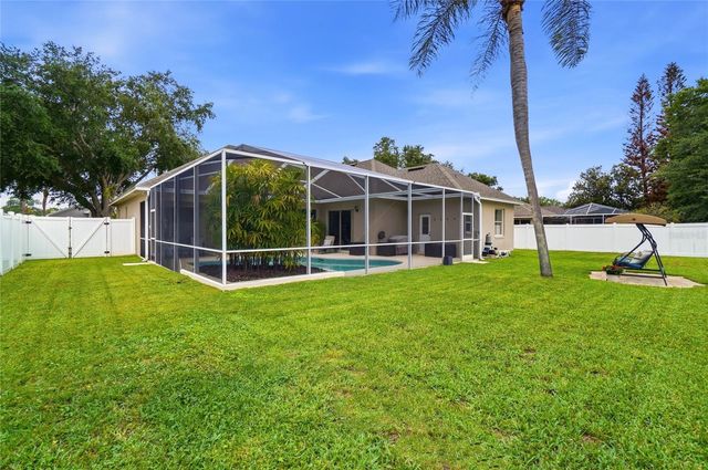 335 RUBY LAKE LOOP, Winter Haven, FL 33884