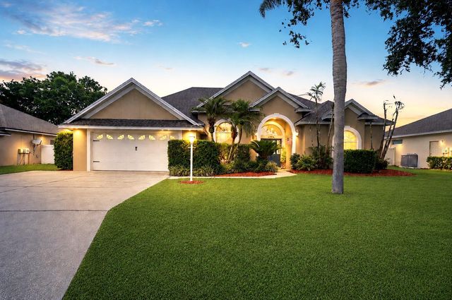 335 RUBY LAKE LOOP, Winter Haven, FL 33884