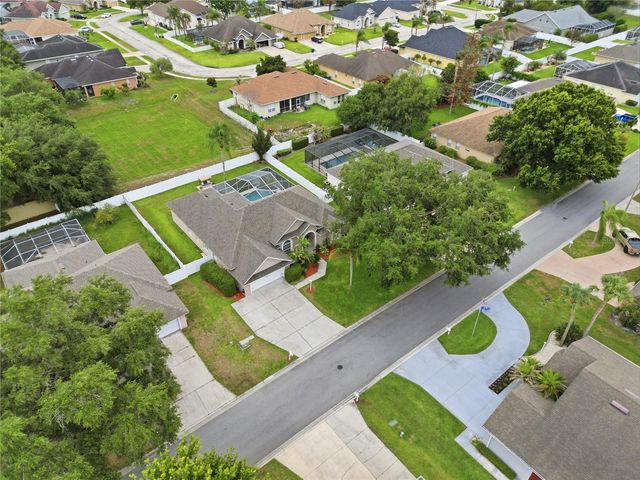 335 RUBY LAKE LOOP, Winter Haven, FL 33884