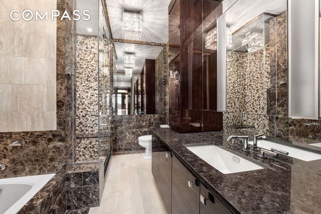 845 United Nations Plz Apt 86B, New York City, NY 10017