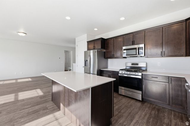 6085 N SHEPS RIDGE RD, Eagle Mountain, UT 84005