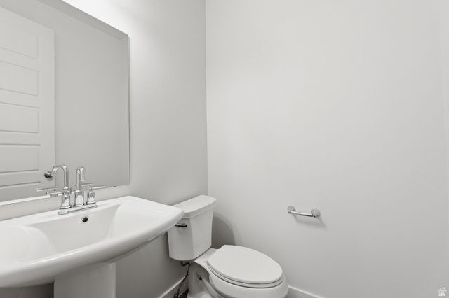 6085 N SHEPS RIDGE RD, Eagle Mountain, UT 84005