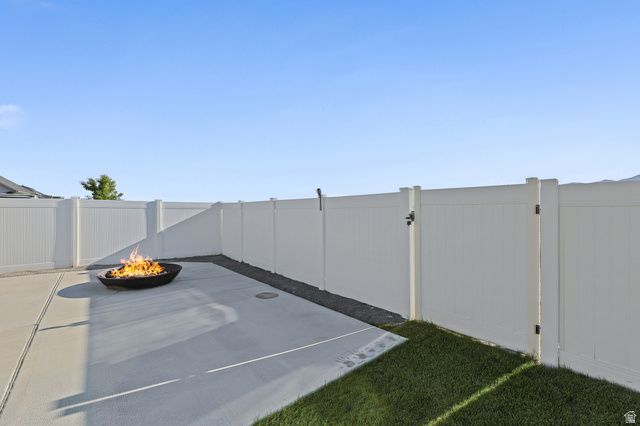 6085 N SHEPS RIDGE RD, Eagle Mountain, UT 84005
