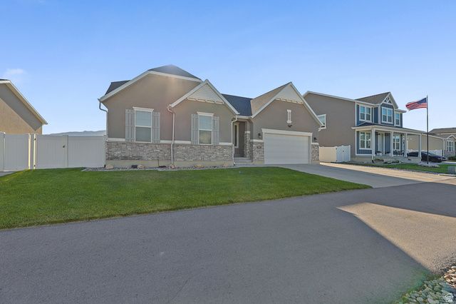 6085 N SHEPS RIDGE RD, Eagle Mountain, UT 84005