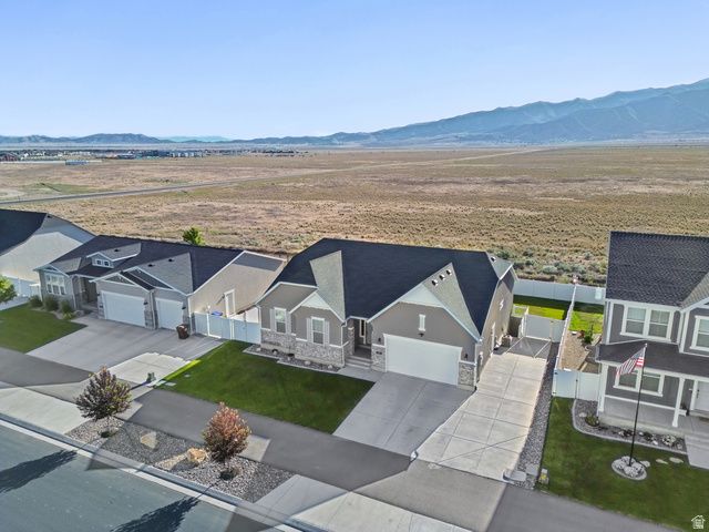 6085 N SHEPS RIDGE RD, Eagle Mountain, UT 84005