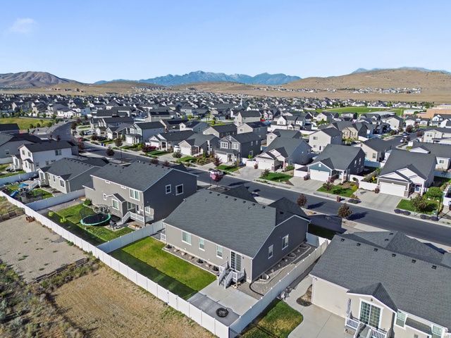 6085 N SHEPS RIDGE RD, Eagle Mountain, UT 84005
