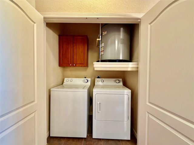 1711 Old Spanish Trail 407, Houston, TX 77054