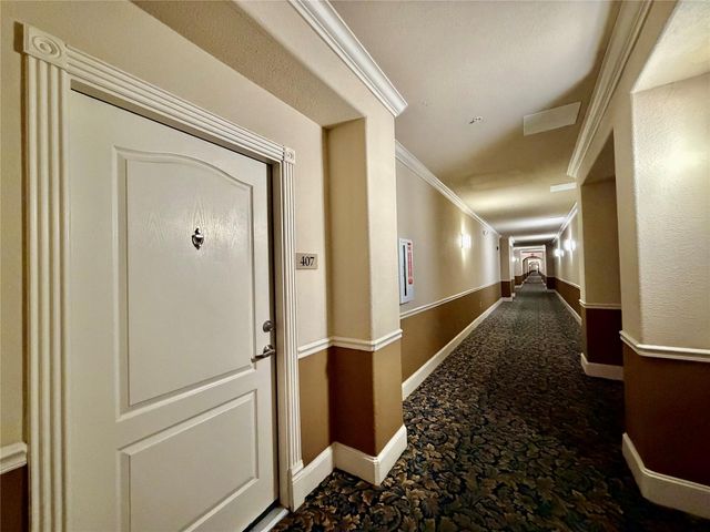1711 Old Spanish Trail 407, Houston, TX 77054