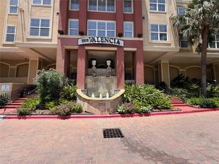 1711 Old Spanish Trail 407, Houston, TX 77054