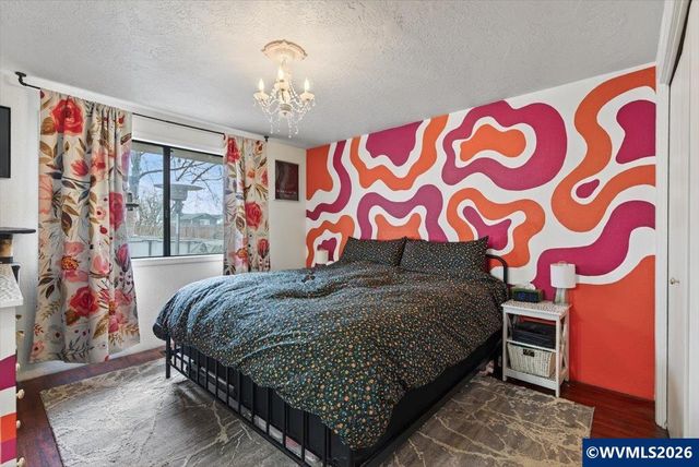 990 Hazel St, Aumsville, OR 97325