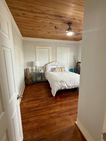 116 E Main Street, Headland, AL 36345