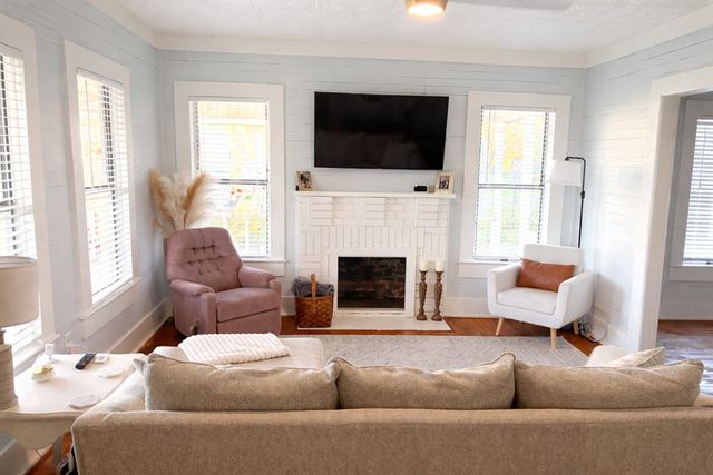 116 E Main Street, Headland, AL 36345