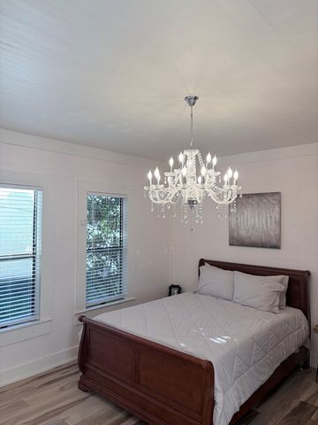 116 E Main Street, Headland, AL 36345