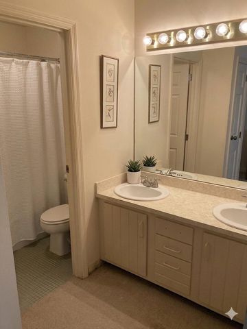 345 W Vine Street 1806, Lexington, KY 40507