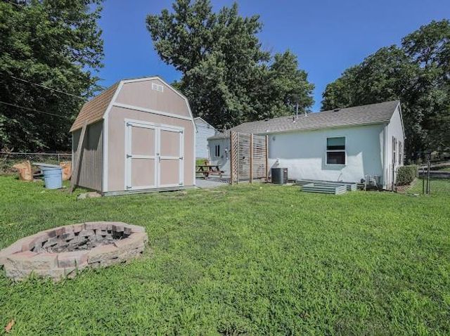 5001 Ottawa Street, Kansas City, KS 66106