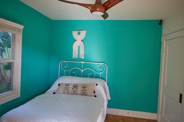 611 S Palmway, Lake Worth Beach, FL 33460