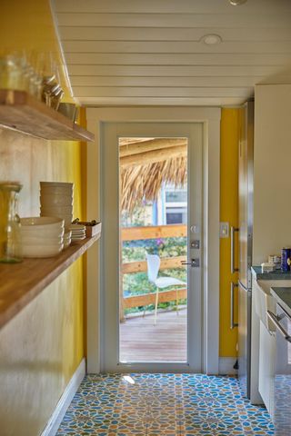 611 S Palmway, Lake Worth Beach, FL 33460