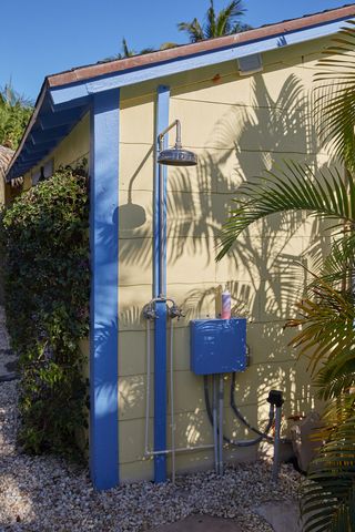 611 S Palmway, Lake Worth Beach, FL 33460