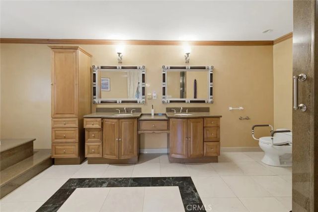 5220 Collier Place, Woodland Hills, CA 91364