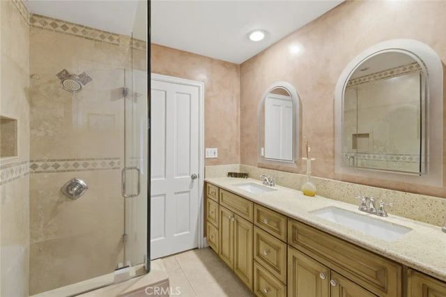 5220 Collier Place, Woodland Hills, CA 91364