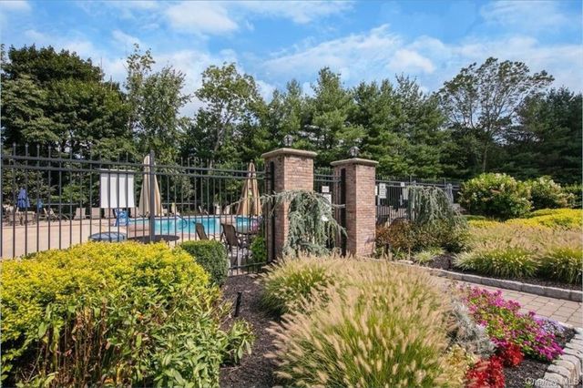 426 Genesee Court, Suffern, NY 10901