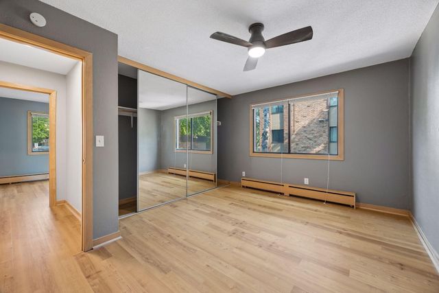 2532 1st Avenue S 208, Minneapolis, MN 55404