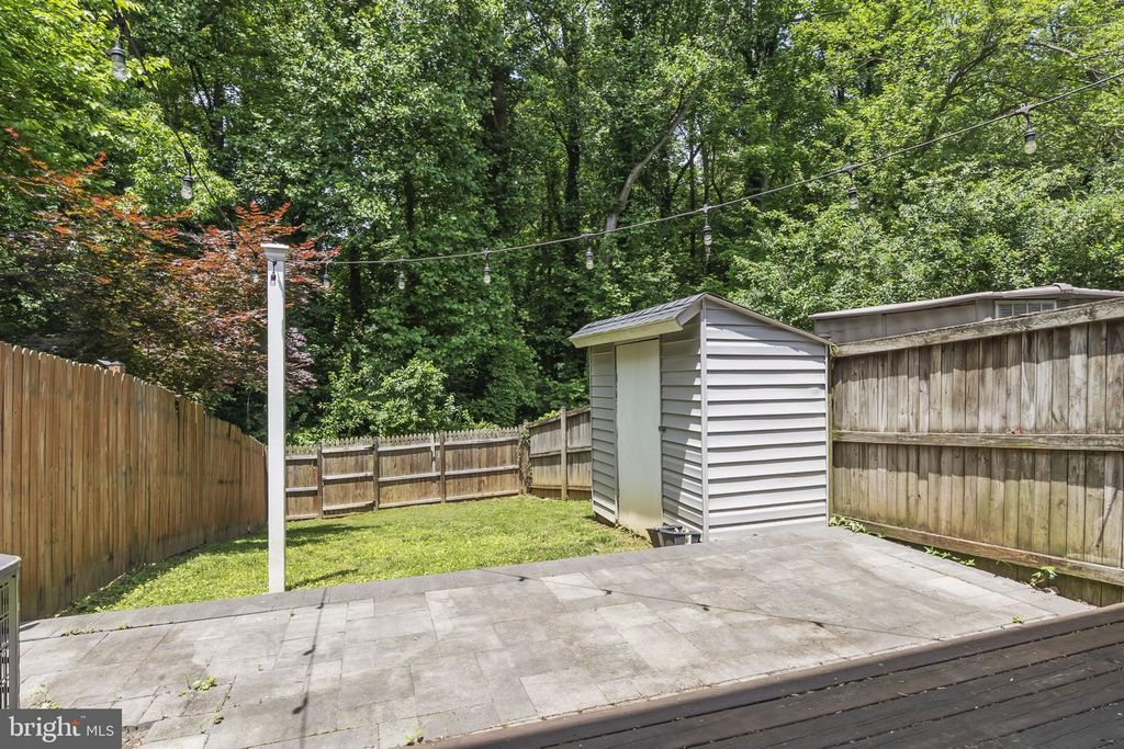 Image 17 of property listing at 1418 FOXWOOD CT, Annapolis, MD 21409