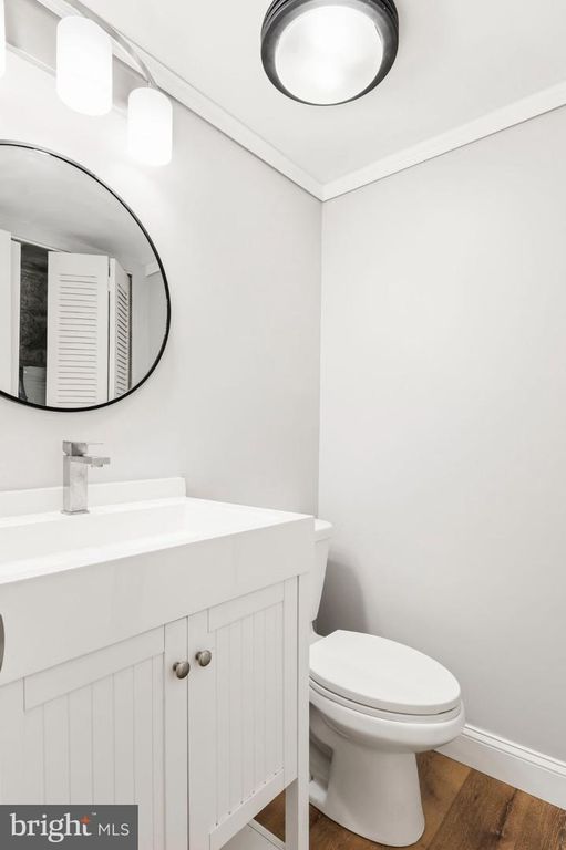 Image 9 of property listing at 1418 FOXWOOD CT, Annapolis, MD 21409