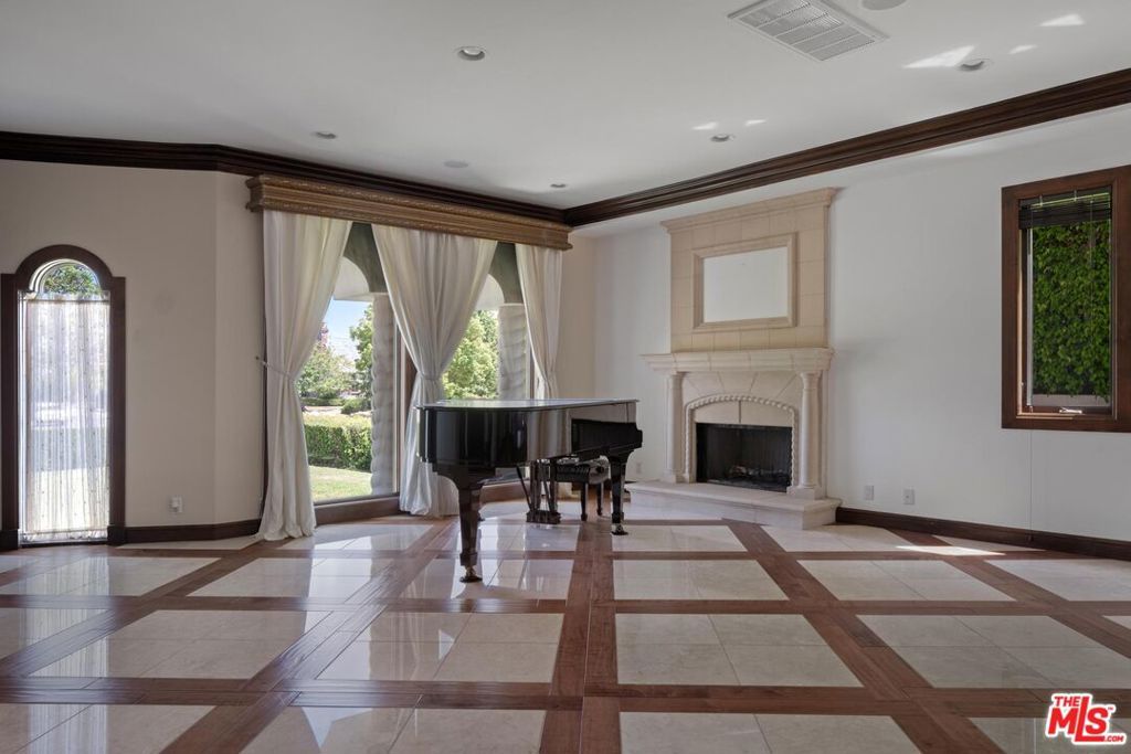 123 Fremont Place, Los Angeles, CA 90005 — photo 5
