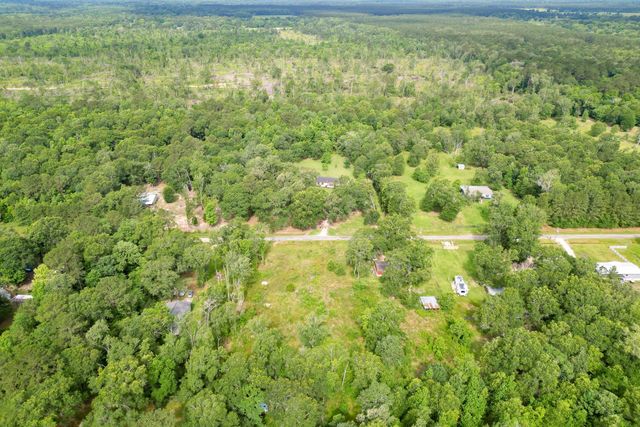 664 County Road 2146, Cleveland, TX 77327