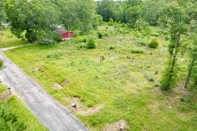 664 County Road 2146, Cleveland, TX 77327