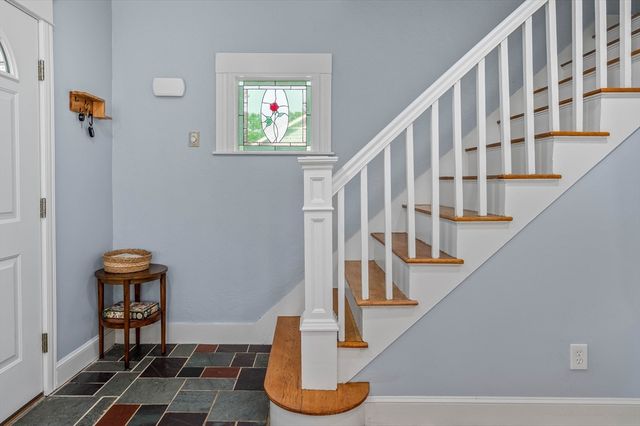 85 Lincoln Rd, Walpole, MA 02081