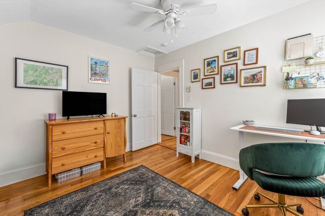 85 Lincoln Rd, Walpole, MA 02081