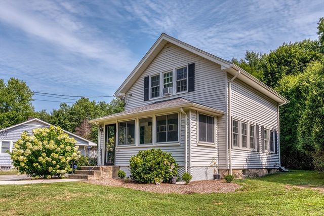 85 Lincoln Rd, Walpole, MA 02081
