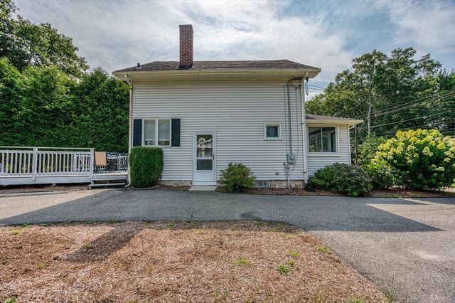85 Lincoln Rd, Walpole, MA 02081