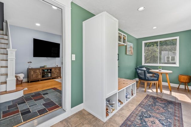 85 Lincoln Rd, Walpole, MA 02081