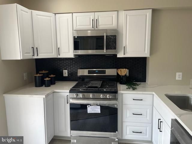 924 N BELNORD AVE, Baltimore, MD 21205