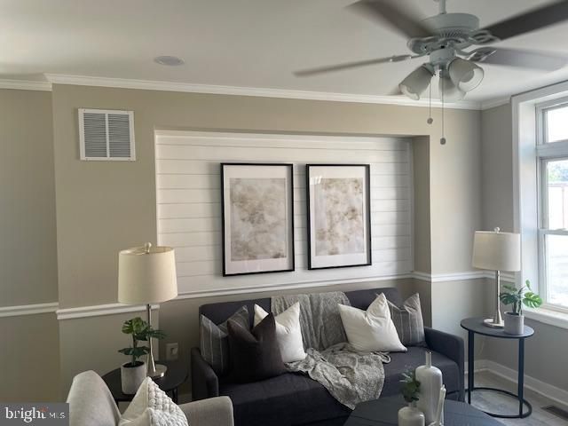 924 N BELNORD AVE, Baltimore, MD 21205