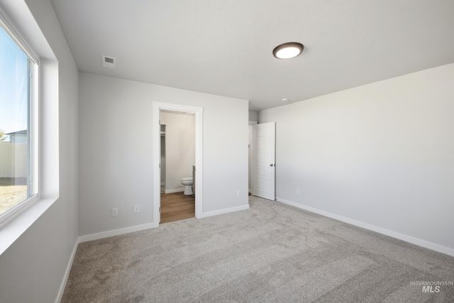 2282 W Tar Sands Dr, Kuna, ID 83634