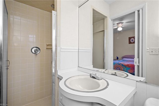 4641 Curtiss DR, Virginia Beach, VA 23455