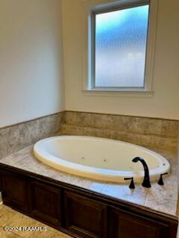 108 Hemlock Drive, Youngsville, LA 70592