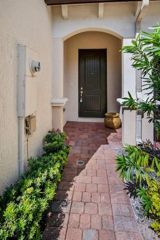 4210 N Dixie Highway 29, Oakland Park, FL 33334