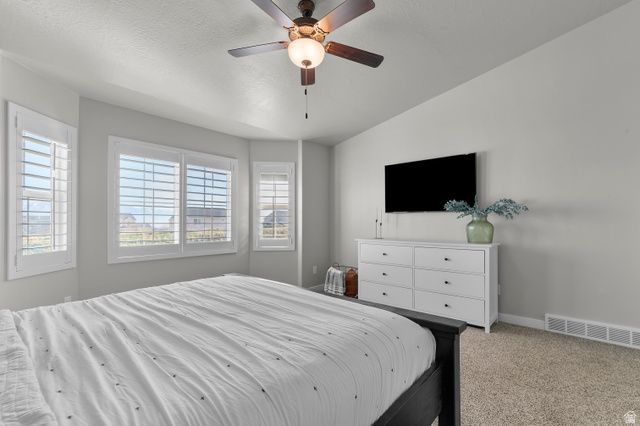 8433 S JAYSON DR, West Jordan, UT 84081