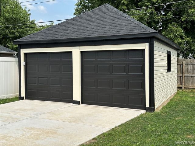 223 Louvaine Drive, Tonawanda, NY 14223