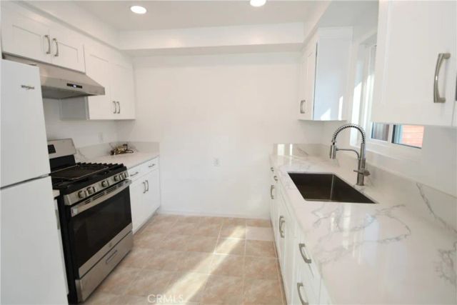 2706 Robinson Street, Redondo Beach, CA 90278