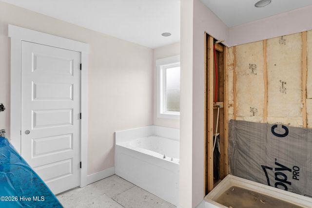 400 Stone Hawk Lane, New Bern, NC 28560