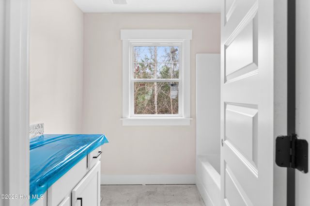 400 Stone Hawk Lane, New Bern, NC 28560