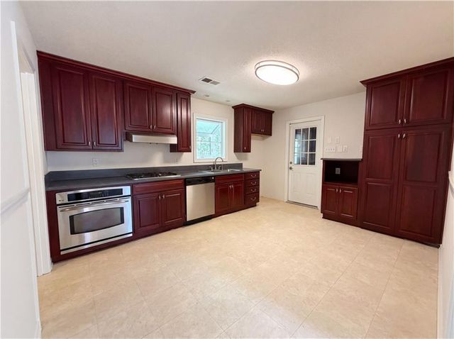 601 Kingston Lane NW, Conyers, GA 30012