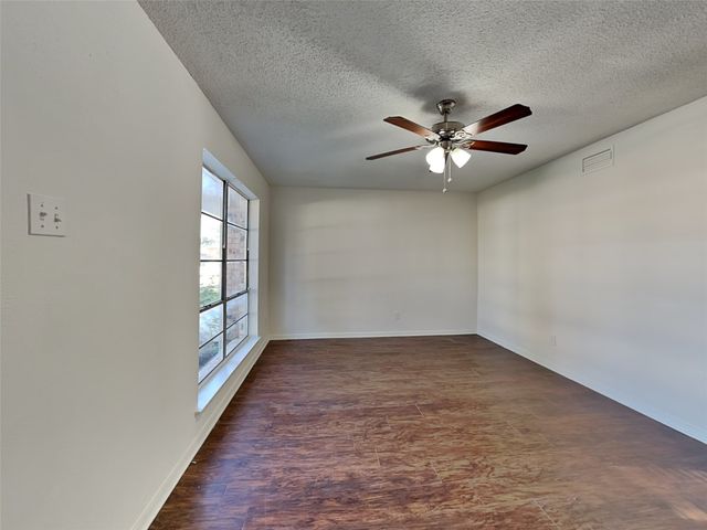 3107 Emily Drive, Mesquite, TX 75150