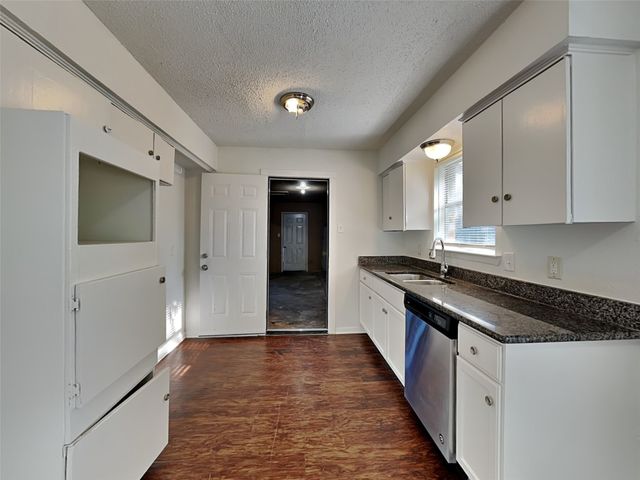 3107 Emily Drive, Mesquite, TX 75150